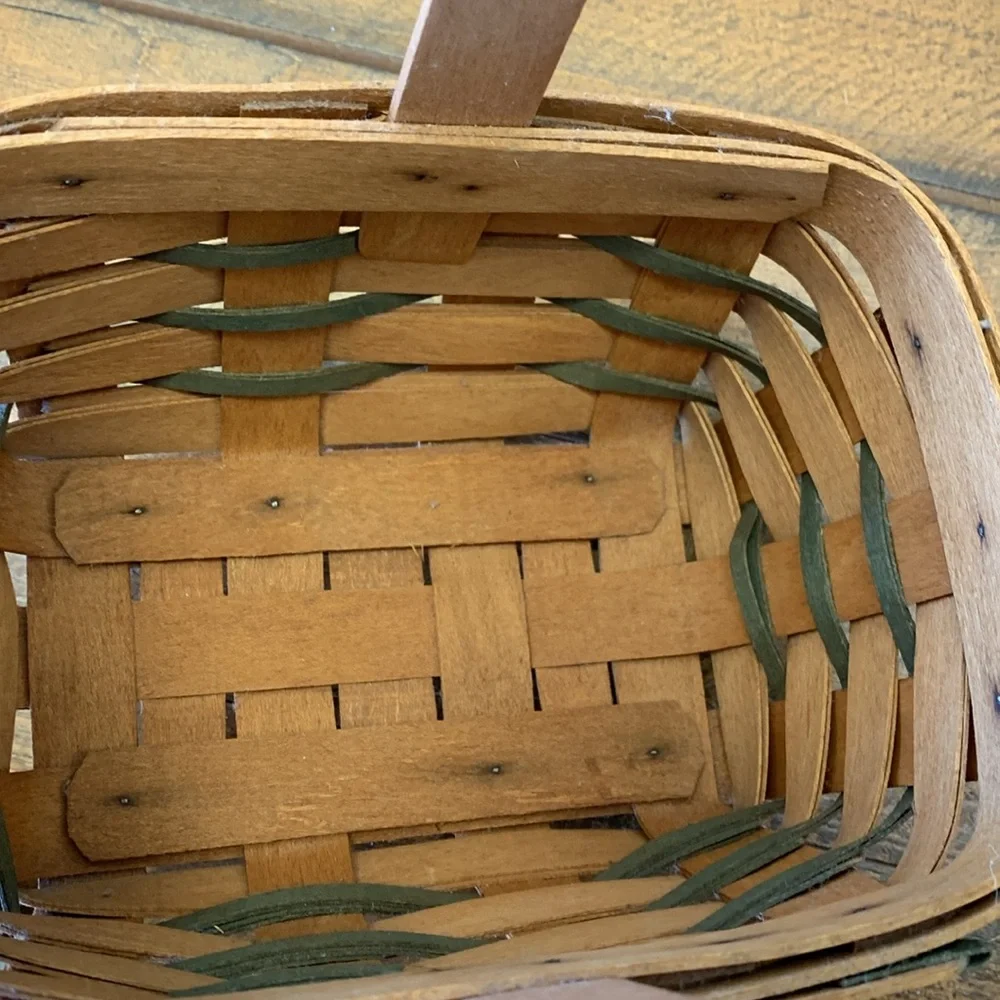 Longaberger Tea Basket with Emerald Vine Liner and Protector, Stationary Handle
